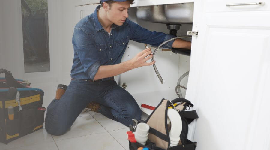 Professional tankless water heater installation in Leadwood, MO